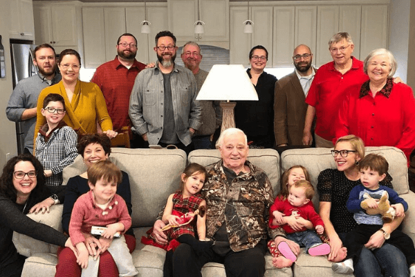 extended multi-gen family in living room
